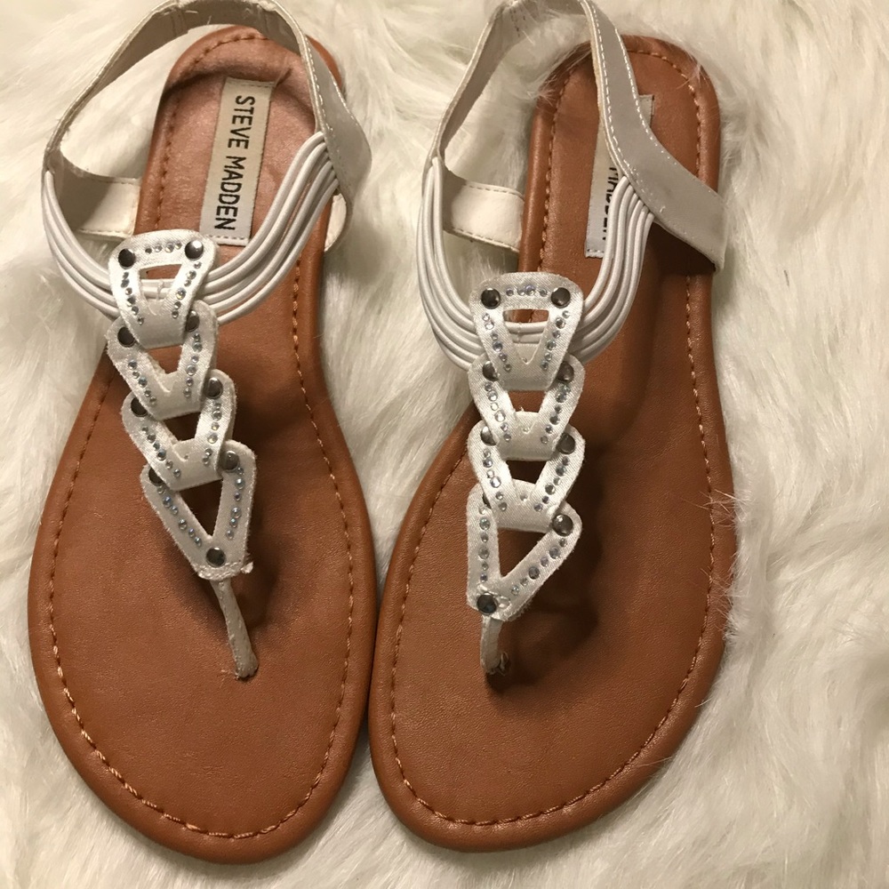 Big  girl thong  sandals used good condition